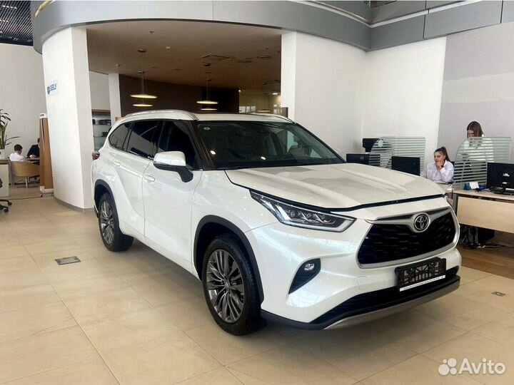 Toyota Highlander 2.0 AT, 2023