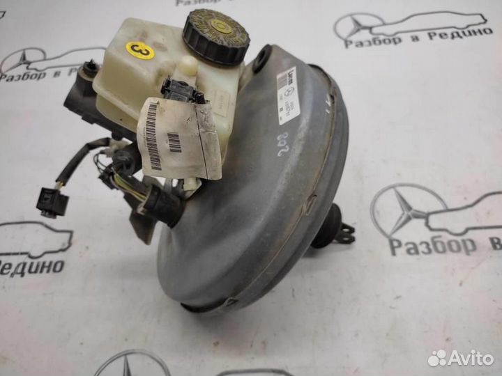 Вакуумник тормозной w208 CLK-class 111.944 komp