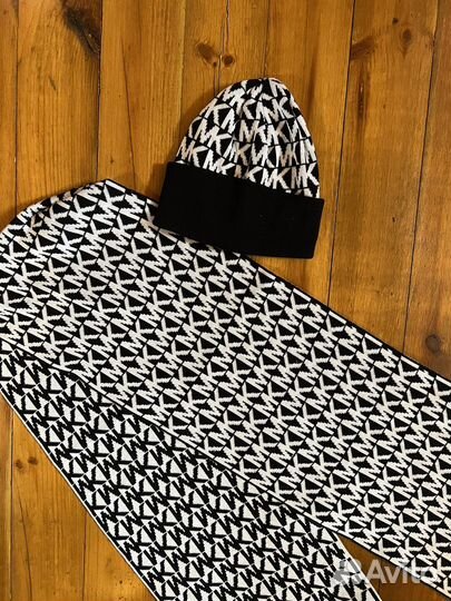 Michael kors шапка+шарф. Оригинал. Новый