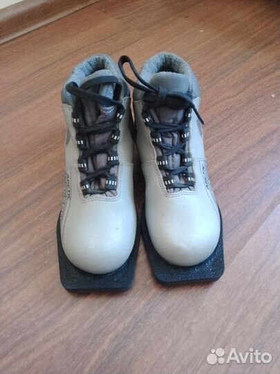 Лыжные ботинки larsen