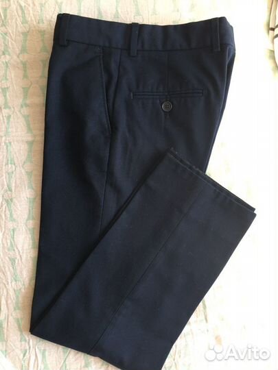 Костюм 3-ка,брюки,рубашки 134р