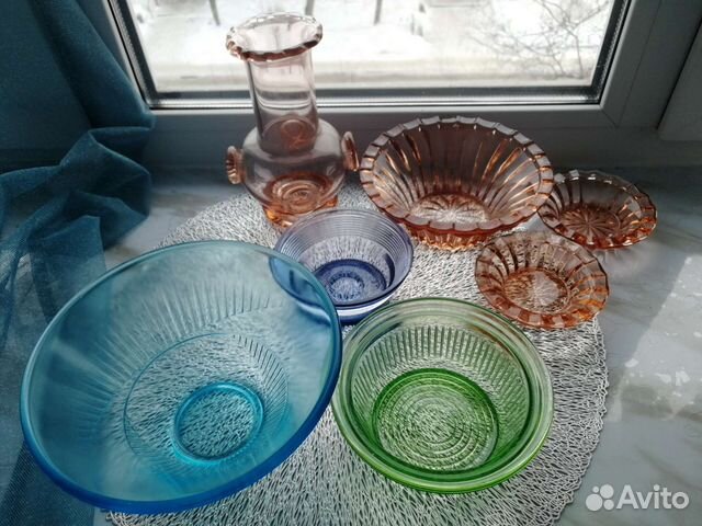 Вазы цветное стекло