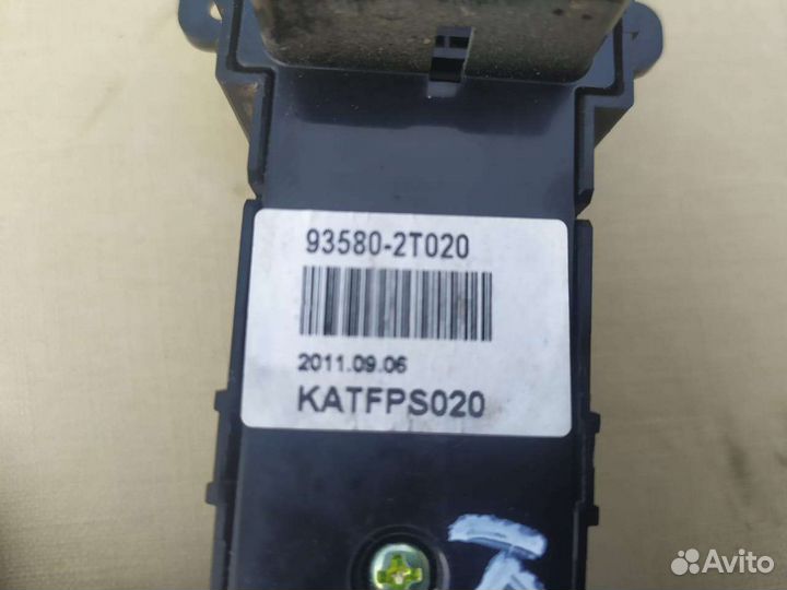 Моторчик стеклоподъемника Kia optimaлевый перед