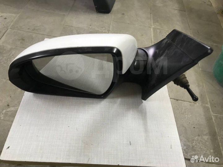 Зеркало заднего вида боковое левое Hyundai Solaris