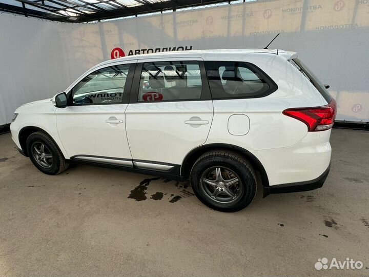 Mitsubishi Outlander 2.0 CVT, 2016, 152 967 км