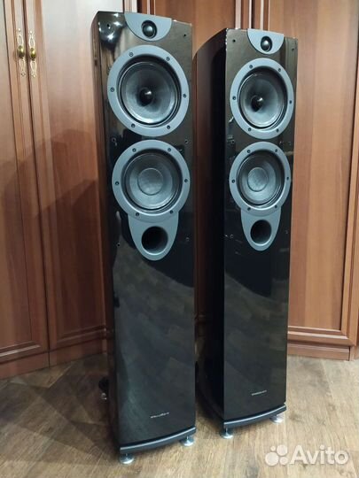 Премиальная акустика Wharfedale Evo 2-40