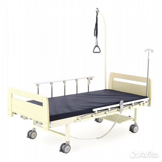 Медицинская кровать для ухода за больными