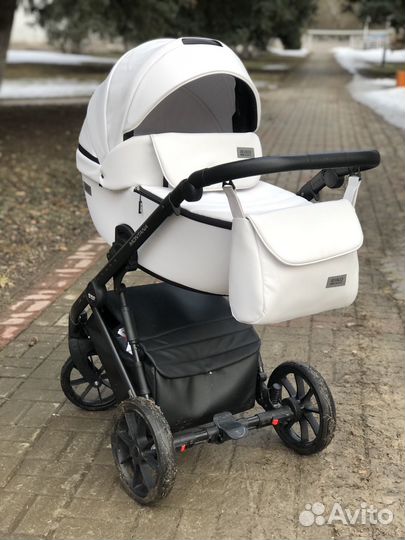 Коляска Riko Basic Montana 3 в 1