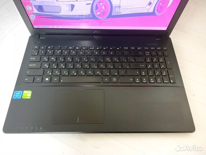 Ноутбук Asus 8Gb/SSD+HDD/2 видеокарты/4 ядра