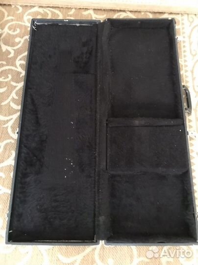 Кейс для Fender stratocaster