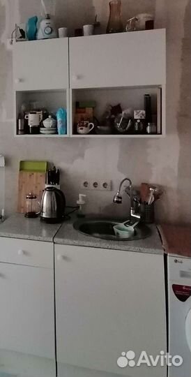 Кухонный гарнитур бу с мойкой