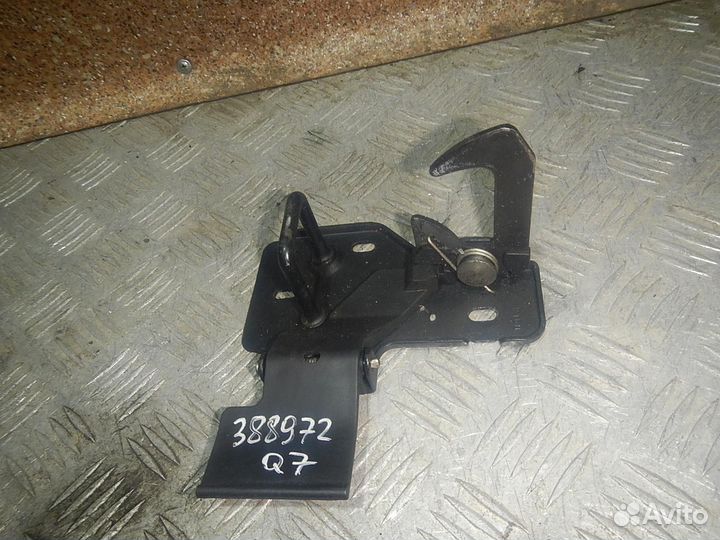 Крючок капота, Audi -Q7 (4L) (05-15)
