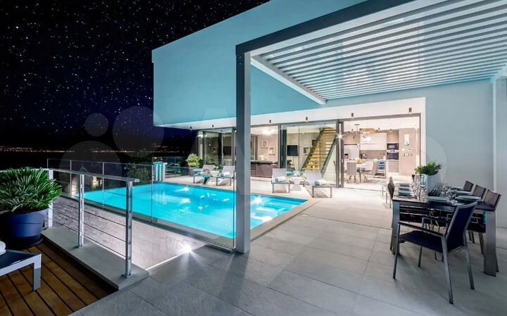 Дом 360 м² на участке 18 сот.