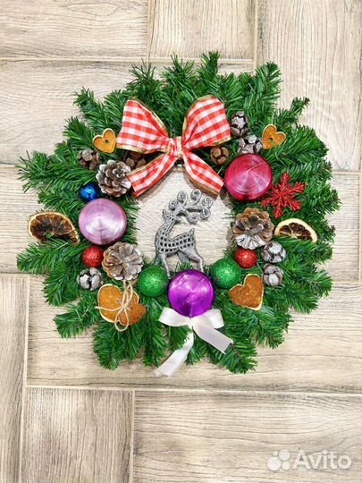 Новогодний венок на дверь