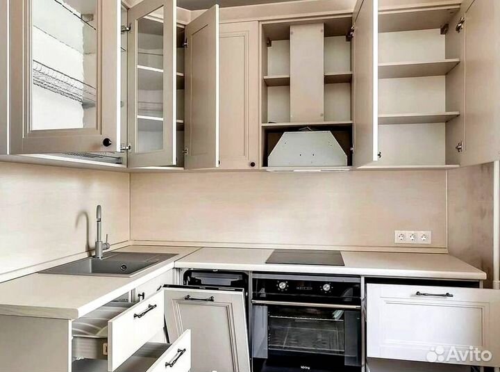 Кухонный гарнитур 