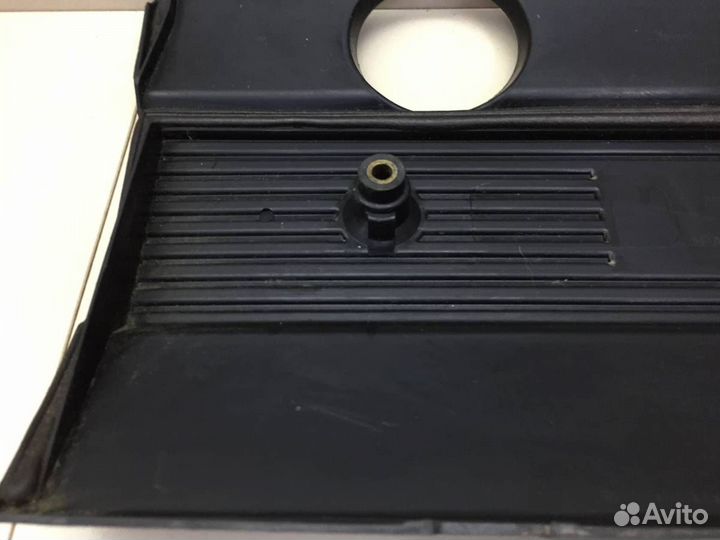 Крышка двигателя декоративная BMW 5-series E60/E61 2003-2009