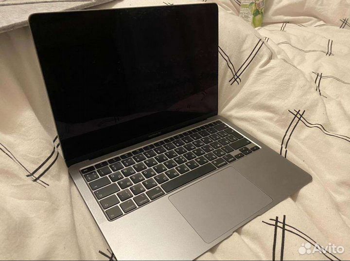 MacBook Air 13