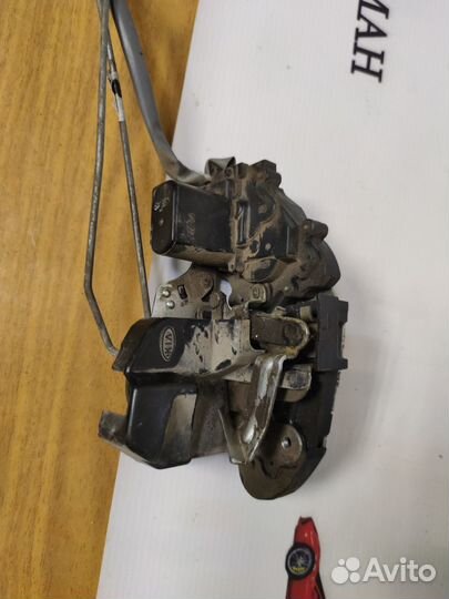 Замок двери задней правой Kia spectra