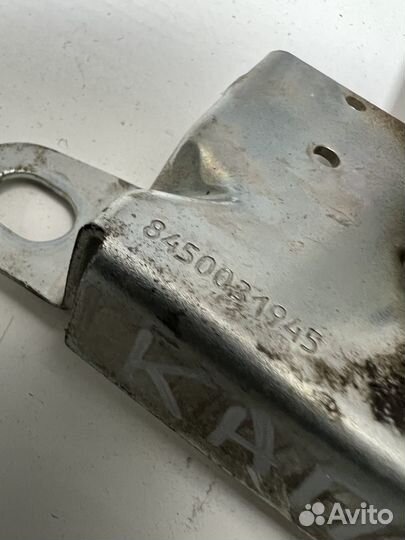 Замок капота Лада Веста 2020