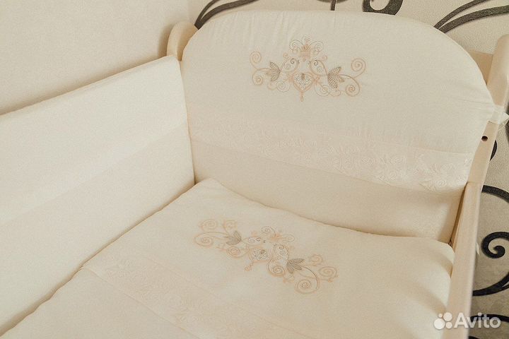 Комплект бортики в кроватку + постельное белье