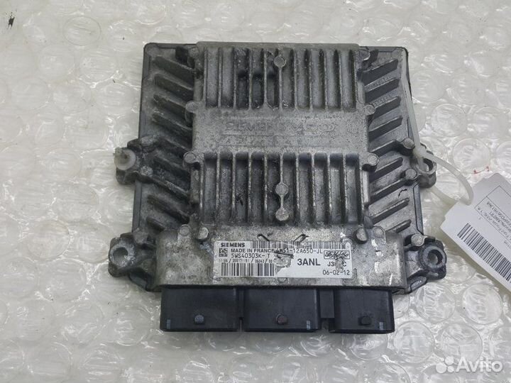 Блок управления двигателем Ford Focus
