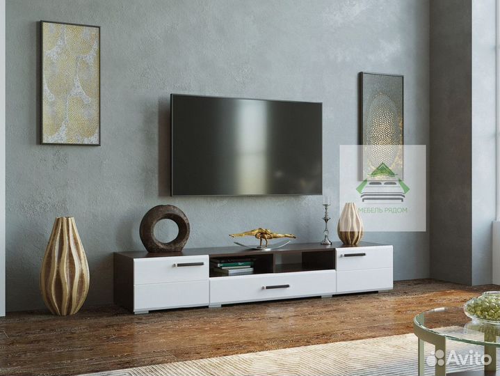 Тумба под телевизор