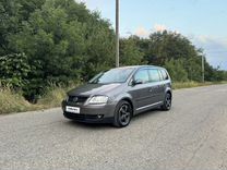 Volkswagen Touran 1.9 AMT, 2004, 210 000 км, с пробегом, цена 590 000 руб.