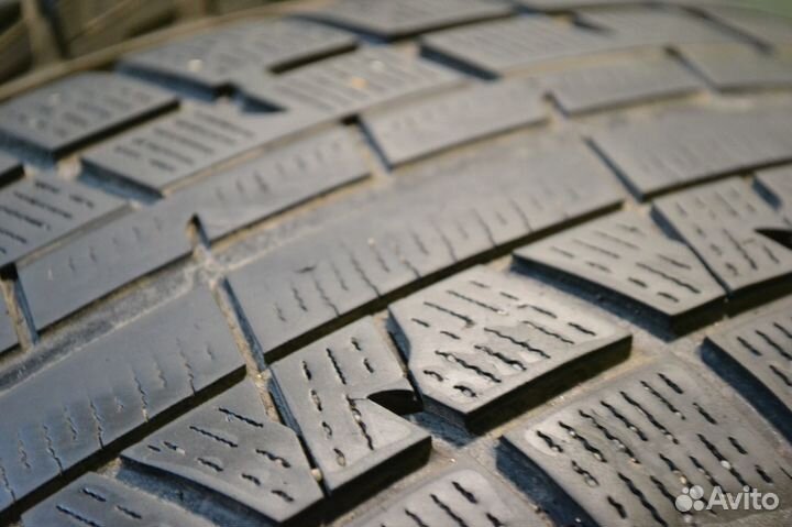 Yokohama Ice Guard IG50+ 215/65 R16