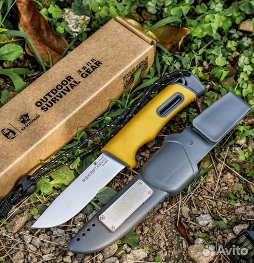 Нож с огнивом и точилом