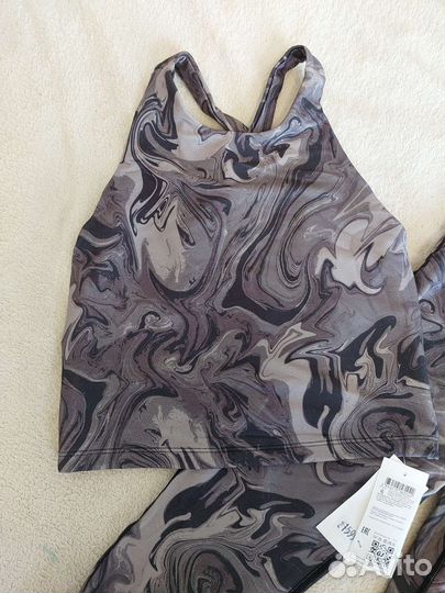 Костюм для фитнеса новый р.40-42