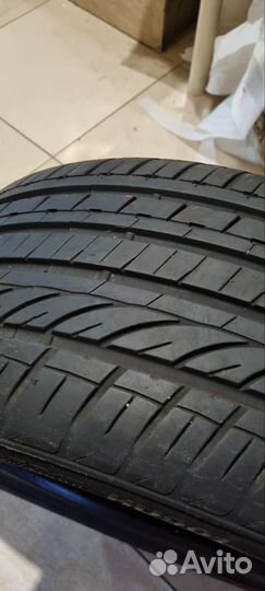 Headway HU901 235/45 R17