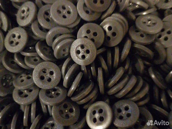 Пуговицы пластмасссрвые 90 годов