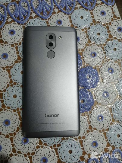 Телефон honor 6x