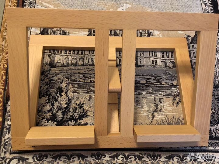 Подставка для книг,планшета