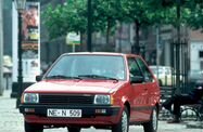 Nissan Micra K10 (1982—1992) Хетчбэк
