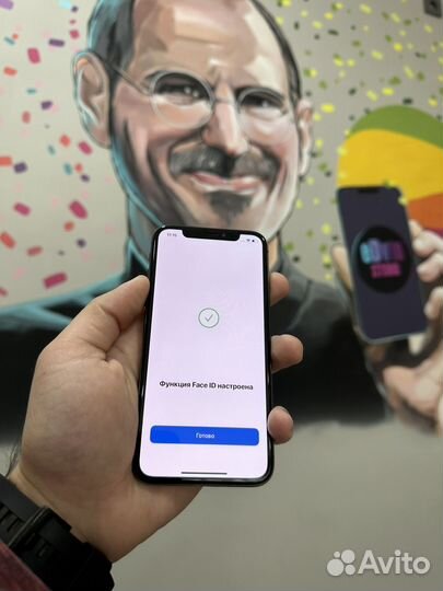 iPhone X, 64 ГБ