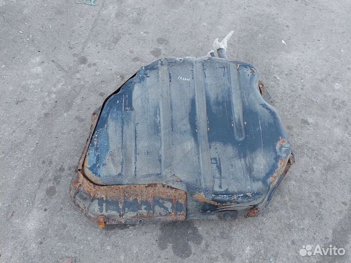Бак топливный Мitsubishi Galant 8