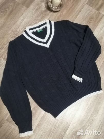 Пуловер женский benetton