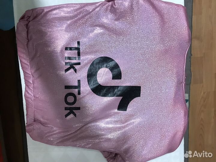 Стильный бомбер