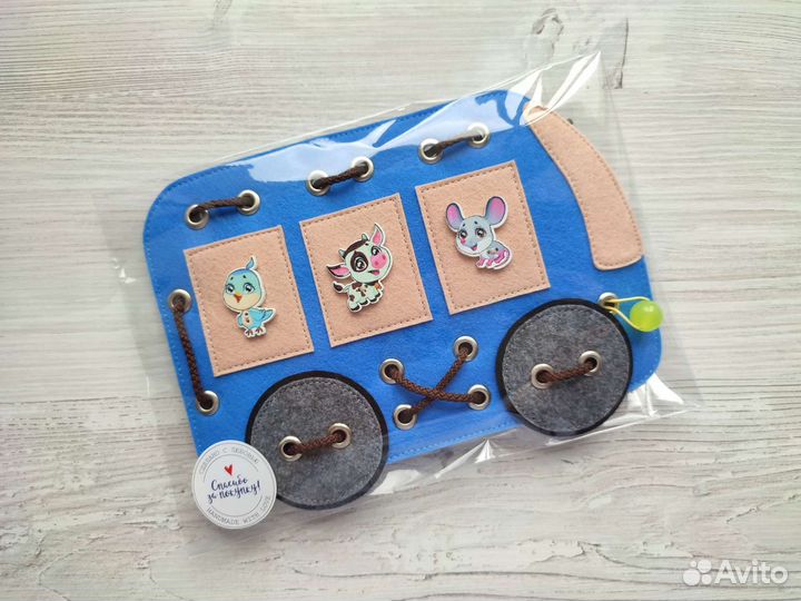 Развивающие игрушки, шнуровка