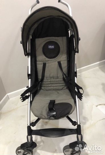 Прогулочная коляска chicco