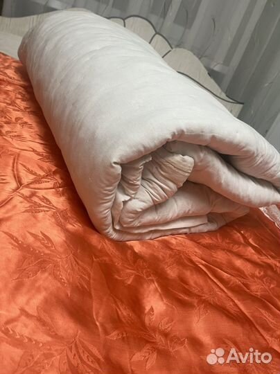 Одеяло из овечьей шерсти
