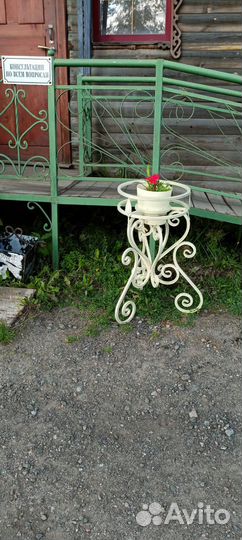 Подставка для цветов