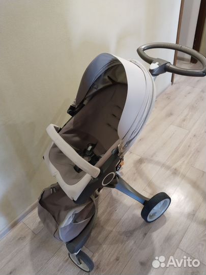 Коляска стокке stokke