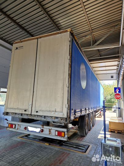 Полуприцеп шторный Kogel SN24, 2007