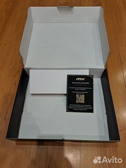 Коробка от материнской платы MSI MAG Z690 tomahawk