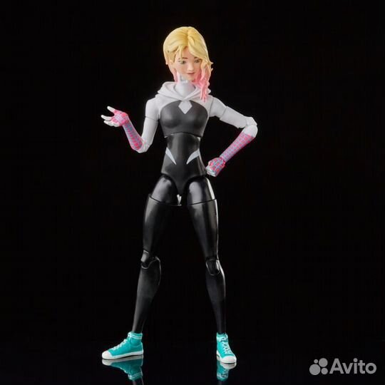 Гвен Стейси с аксессуарами