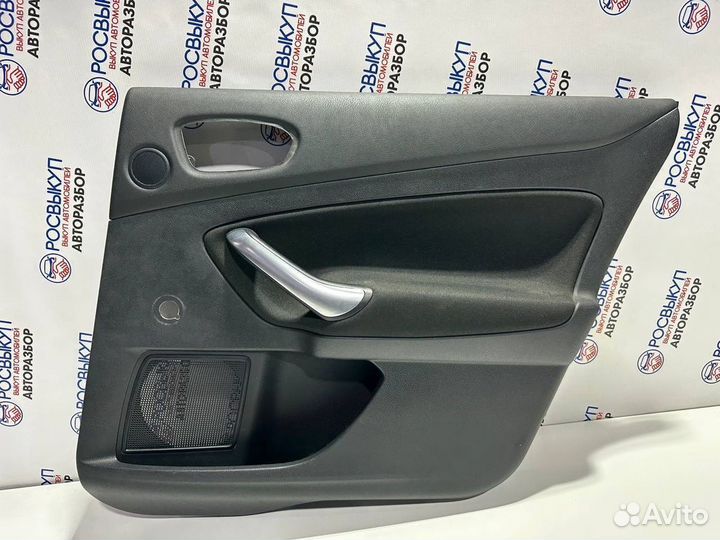 Обшивка двери Ford Mondeo 4