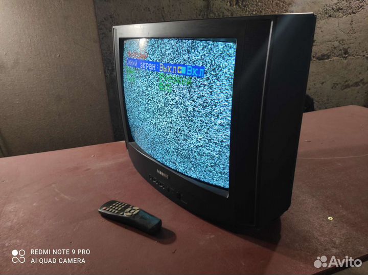 Телевизор samsung