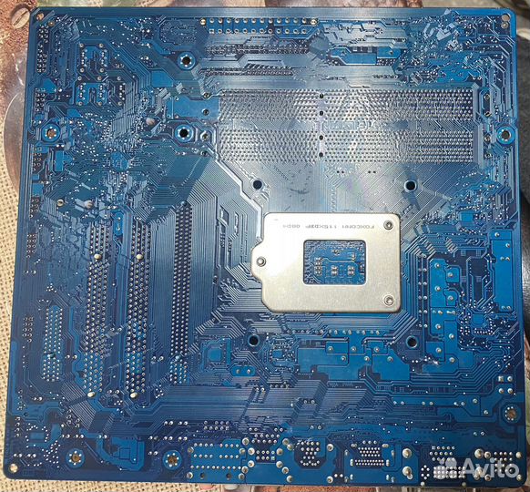 Материнская плата gigabyte